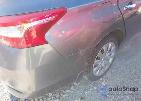 2017 Nissan Sentra Sv z USA, uszkodzony, nr VIN 3N1AB7AP0HY336156